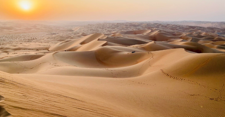 Liwa Sunset Champagne Tour