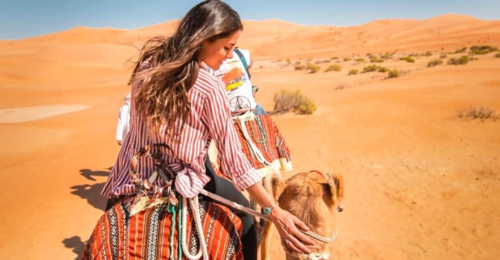 Abu Dhabi Camel Trekking Tour